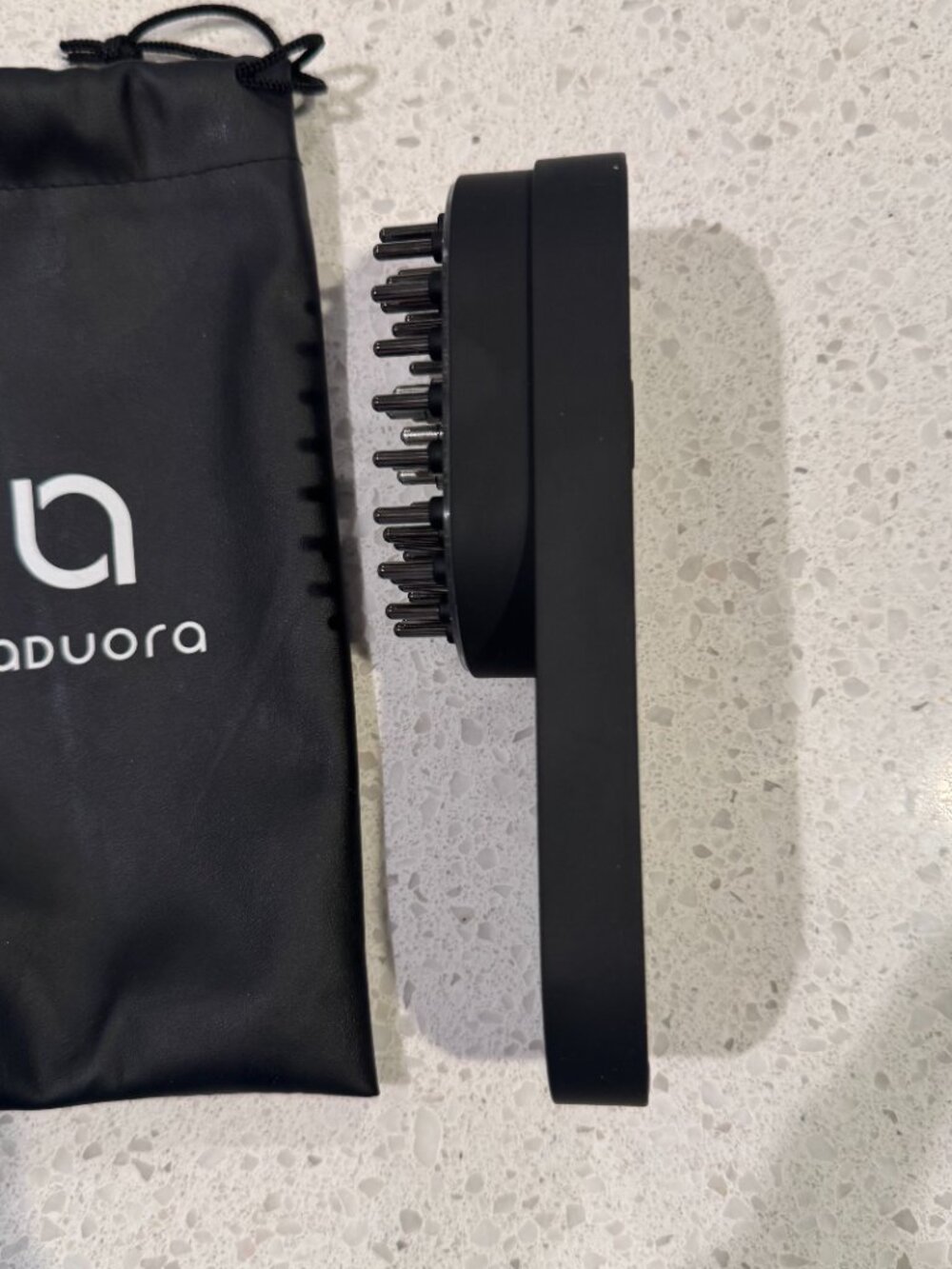 Laduora DUO 4-in-1 Pod Based Scalp & Hair Care Device - Picture 4 of 8